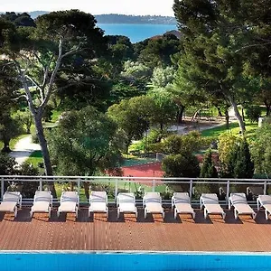 Station touristique Village Club La Font Des Horts, Hyères